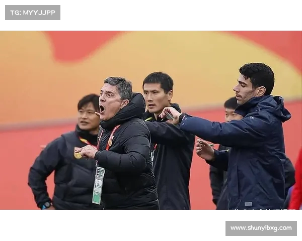 北青:U18男足明日赴包头集训 为备战中日韩运动会调整训练时间至上午 北青:U18男足明日赴包头集训 为备战中日韩运动会调整训练时间至上午